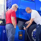 Renault Trucks E-mob services