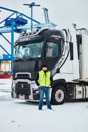 RENAULT TRUCKS T HIGH - FINLAND - MARTOM OY