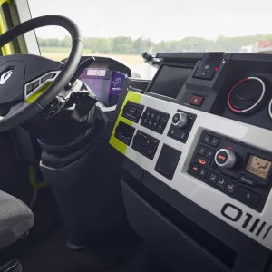 2025 Renault Trucks T01 Racing_interior