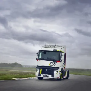 2025 Renault Trucks T01 Racing_white1