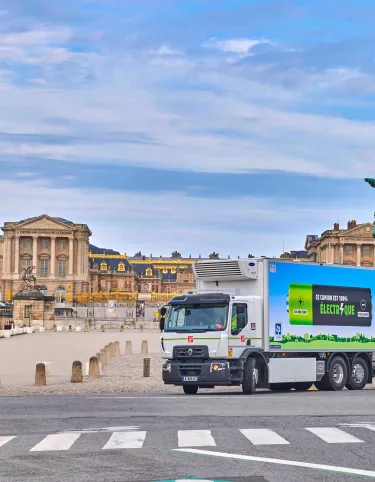 RT E-Kühlfahrzeug_Versailles