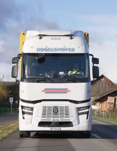 Renault Trucks x Hugelshofer (3)
